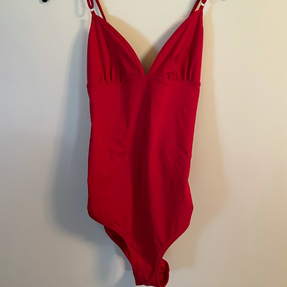 Athleta back cut out one piece